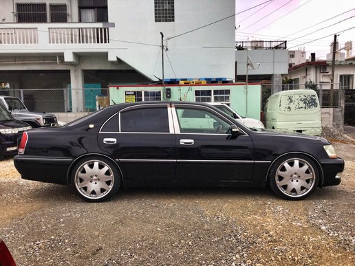 majesta皇冠进口,第九代丰田皇冠majesta多大尺寸