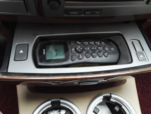 宝马7系百万硬顶敞篷4座,新老宝马7系对比图