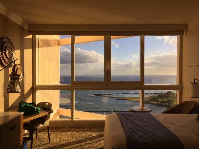 男士请看:如果身边有个“不讲理”的女人,务必好好待她,原因你懂吗