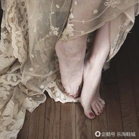 各种脚型与鞋子的搭配,根据脚型选择鞋子维语版