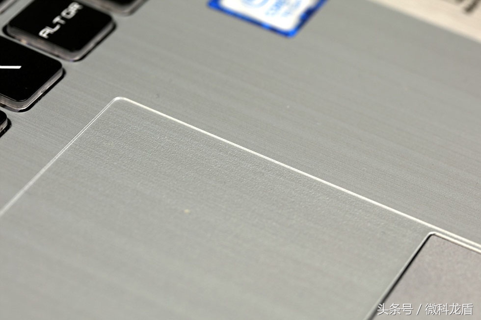 商务设计游戏两不务MSI银色战舰PE627RD-1251CN评测