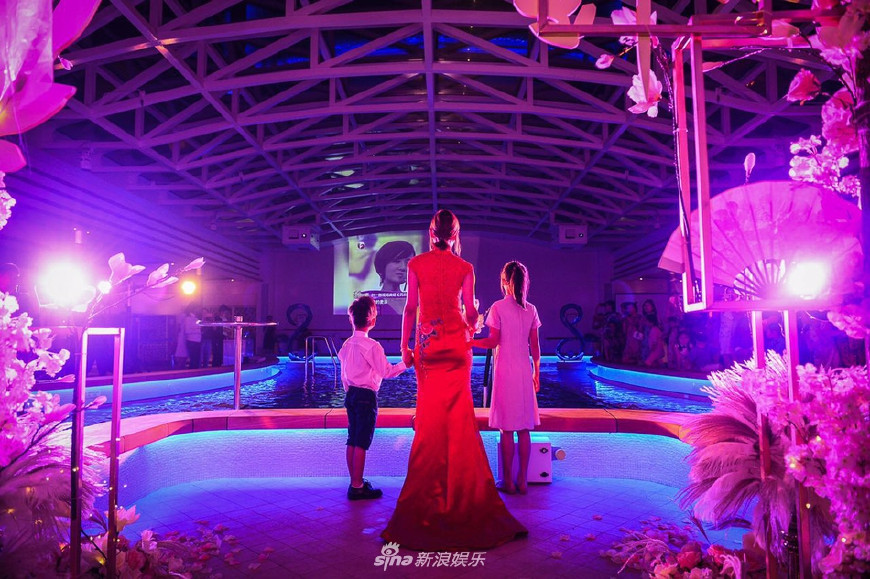 有关田亮叶一茜结婚十周年的报道,田亮叶一茜结婚十周年发文