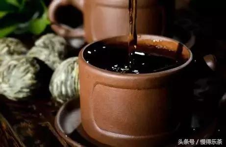 有胃病的人喝茶会胃痛吗,喝茶治疗胃疼