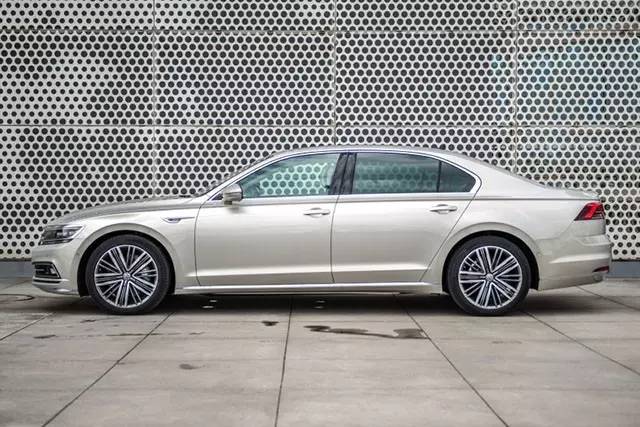 大众辉腾公认的最好的大众车,大众辉腾顶级版