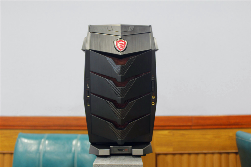 i7-10700和9700k游戏测评,gtx1070跑分笔记本