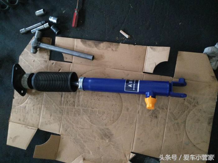 荣威前减震器怎样调节软硬,老师傅手工改进汽车