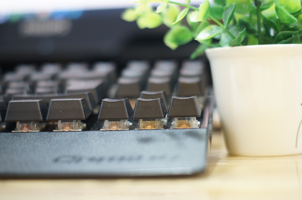 不到百元的机械键盘无线,不到百元的好看机械键盘推荐