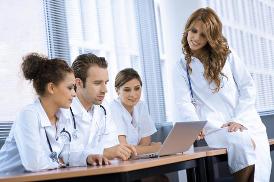 肾功能不全患者,肾内科专家教你怎样正确选择抗菌用药方案!