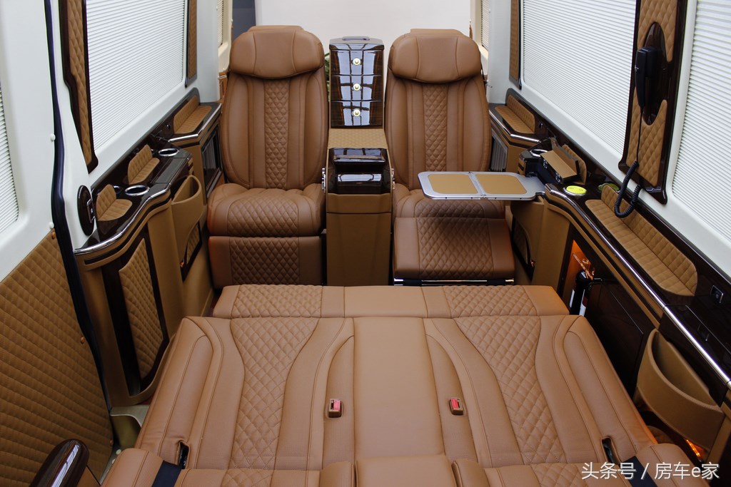 21款奔驰斯宾特四驱b型房车,奔驰sprinter斯宾特b型房车自驾游