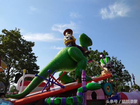 锐丽异类的上海之旅：坚果Pro畅玩迪士尼