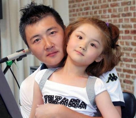 买红妹与孙楠相识1天被求婚,离婚差点自杀,46岁复出近照曝光