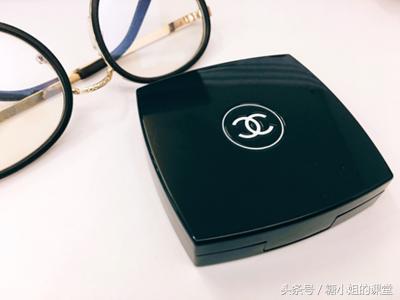 摸着你们的良心回答我,夏天里你们到底脱不脱妆?!