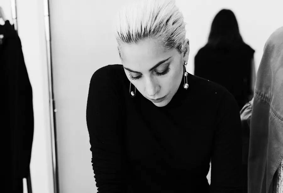 刘雯倪妮穿衣搭配图,杨幂刘雯谁最漂亮