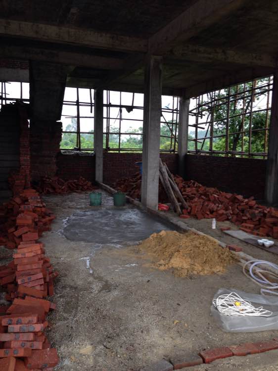 城市女孩看不上农村男友,城市女人看不上农村女人