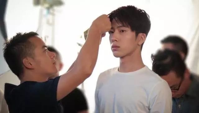 刘海怎么造型才会更好看呢,剪什么样的刘海比较好看显年轻