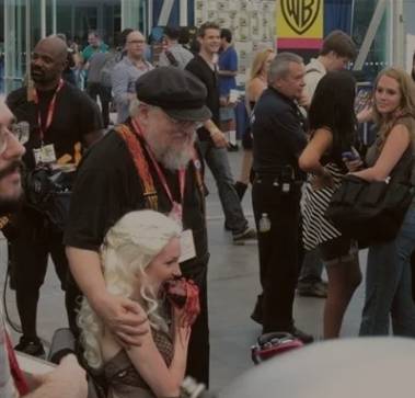 她在《权力的游戏》里一脱成名，却从此走上了实力派的光辉大道