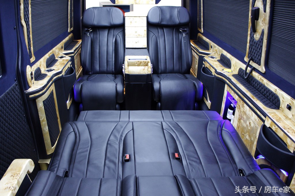 21款奔驰斯宾特四驱b型房车,奔驰sprinter斯宾特b型房车自驾游