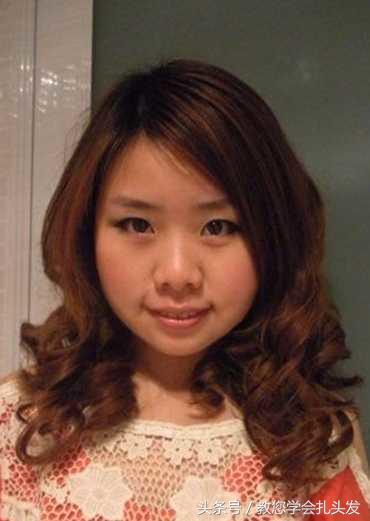 终于知道为什么明星们都爱扎这款气质甜美蛋卷头，迷人优雅又时尚，快来试试吧