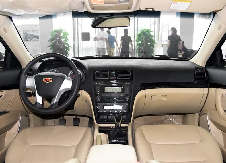 吉利帝豪ec8评测,吉利ec8博瑞