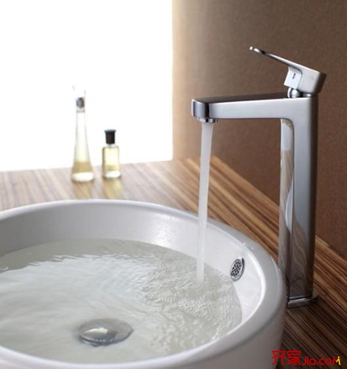 卫生间面盆堵了怎么办,家里洗手盆按钮堵住怎么更换