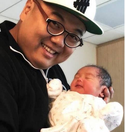 这个胖子不简单原版,这个胖子不简单仗剑走天涯