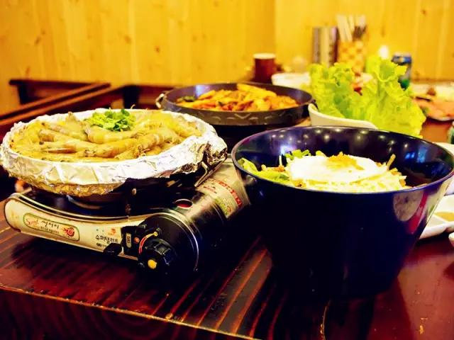 思密达最爱的“奖忠洞猪蹄”现身西湖道‼