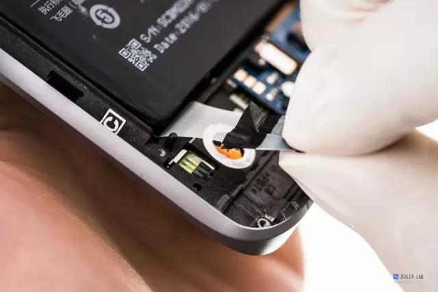 小米5拆解屏幕,小米黑鲨5拆机