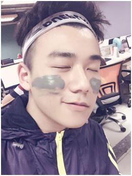 李医生男士竹炭磨砂洗面奶,遇见香芬男士磨砂洗面奶