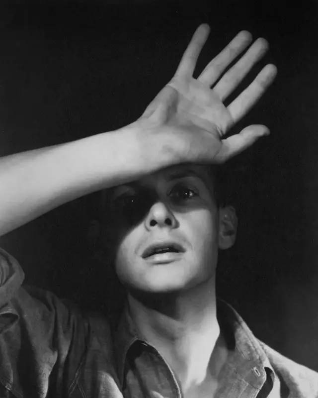 布列松摄影作品赏析,布列松经典摄影作品中国