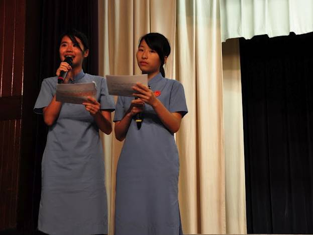 中国的校服和外国的校服对比,外国人眼中的中国校服