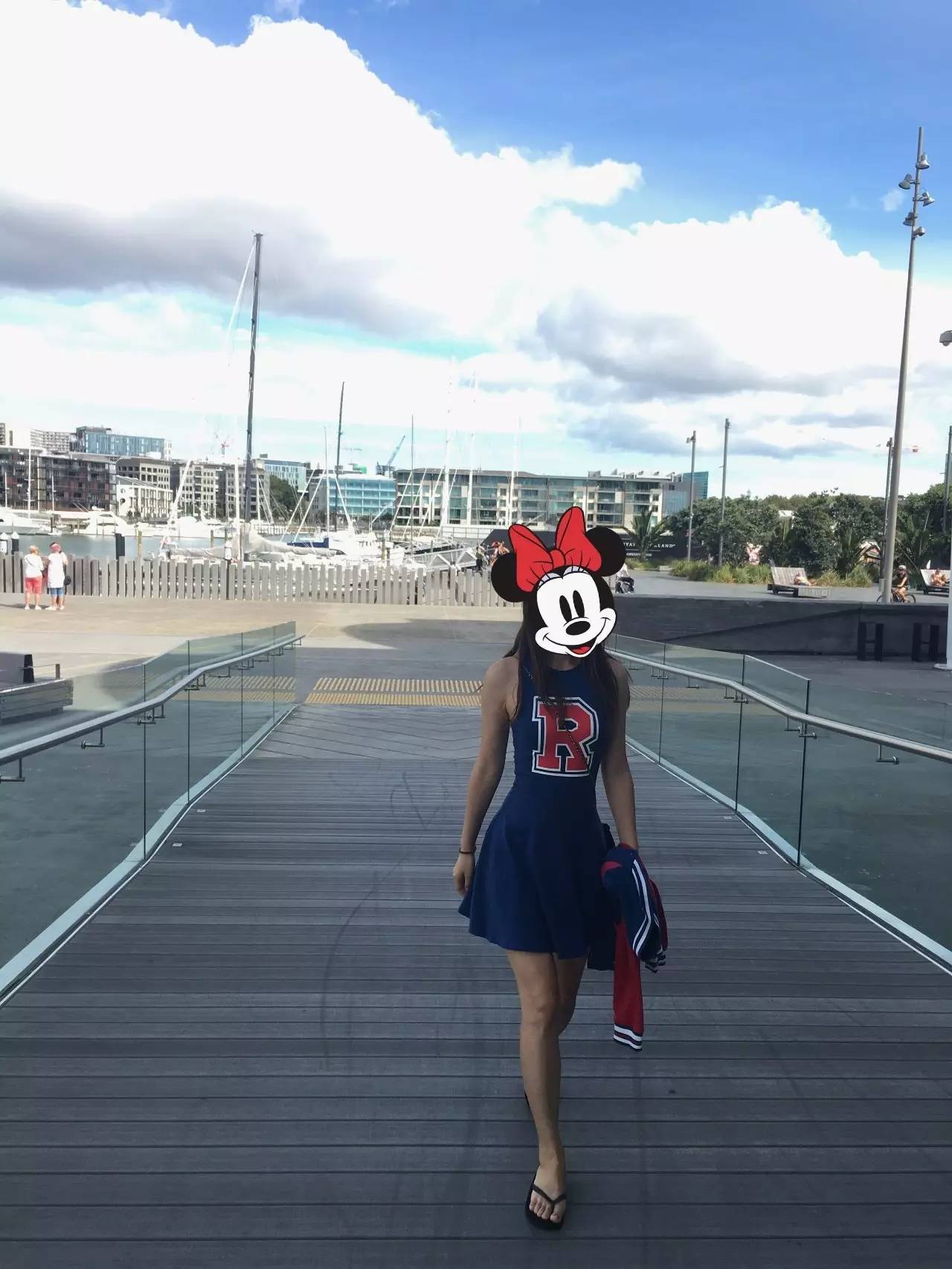 草芽绿连衣裙,连衣裙青草色