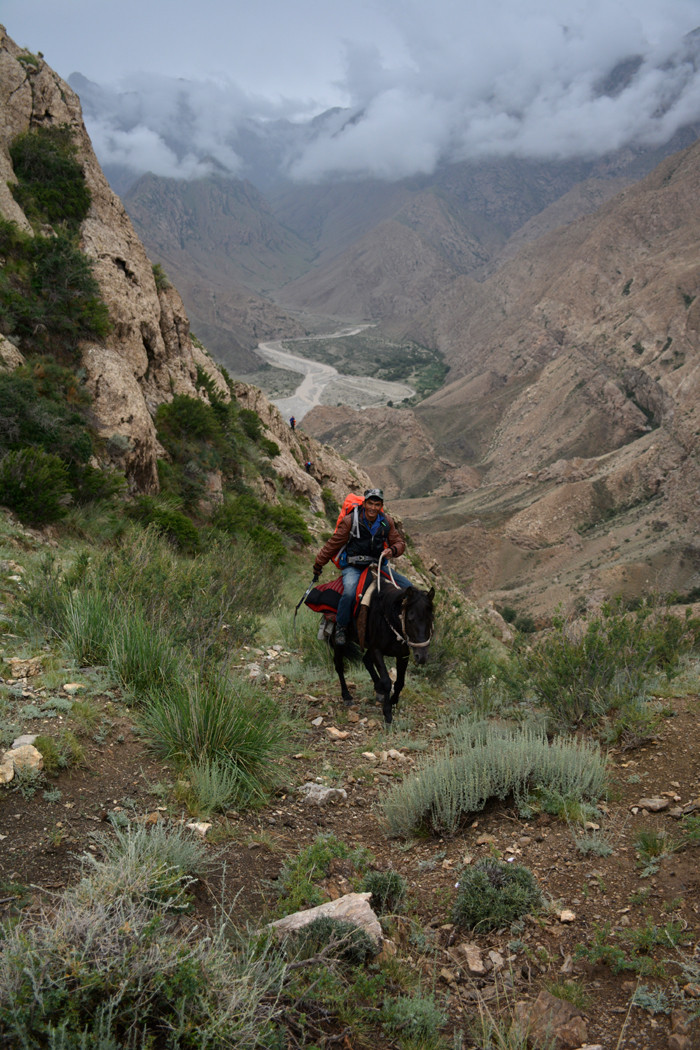 行者无疆-6月乌孙，漂洋过海为圣湖，翻山越岭因初心