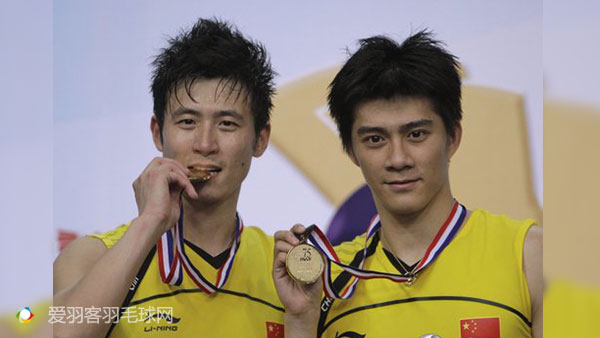 林丹十大杀球集锦,林丹势不可挡的精彩球瞬间