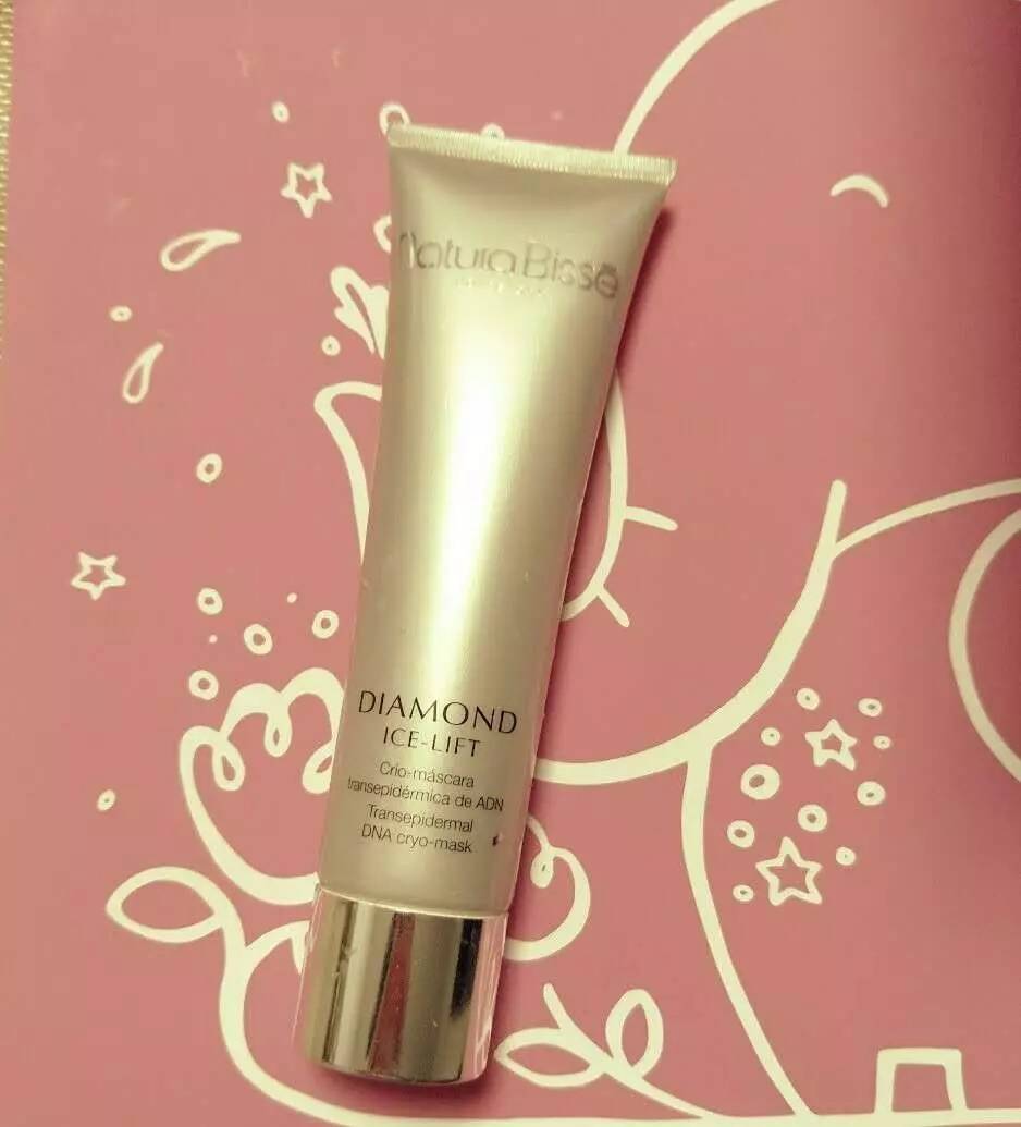 怎么才能让皮肤像水煮蛋样,如何让皮肤嫩得像剥壳的鸡蛋