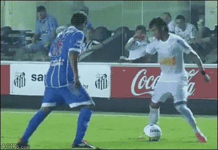 大巴黎2.2亿欧强挖内马尔？内少座驾可谓“平民”至极