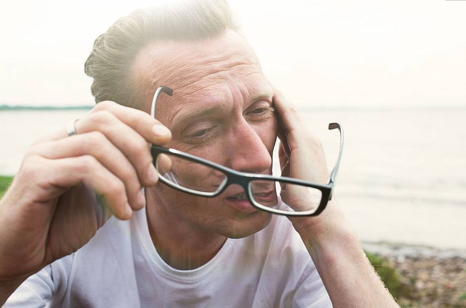 如何选一副不伤眼睛的太阳镜,如何选择女士近视太阳镜