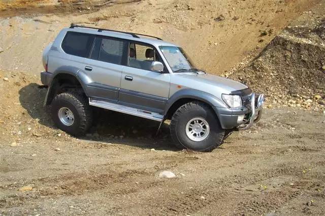 一代普拉多霸道,后生可畏原版