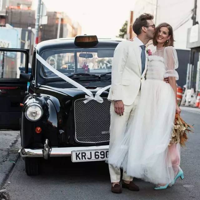 悦型格｜超模的婚纱都长什么样？她们嫁给了谁？