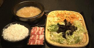 深圳超人气原生态过桥米线,每月卖出10万+碗!