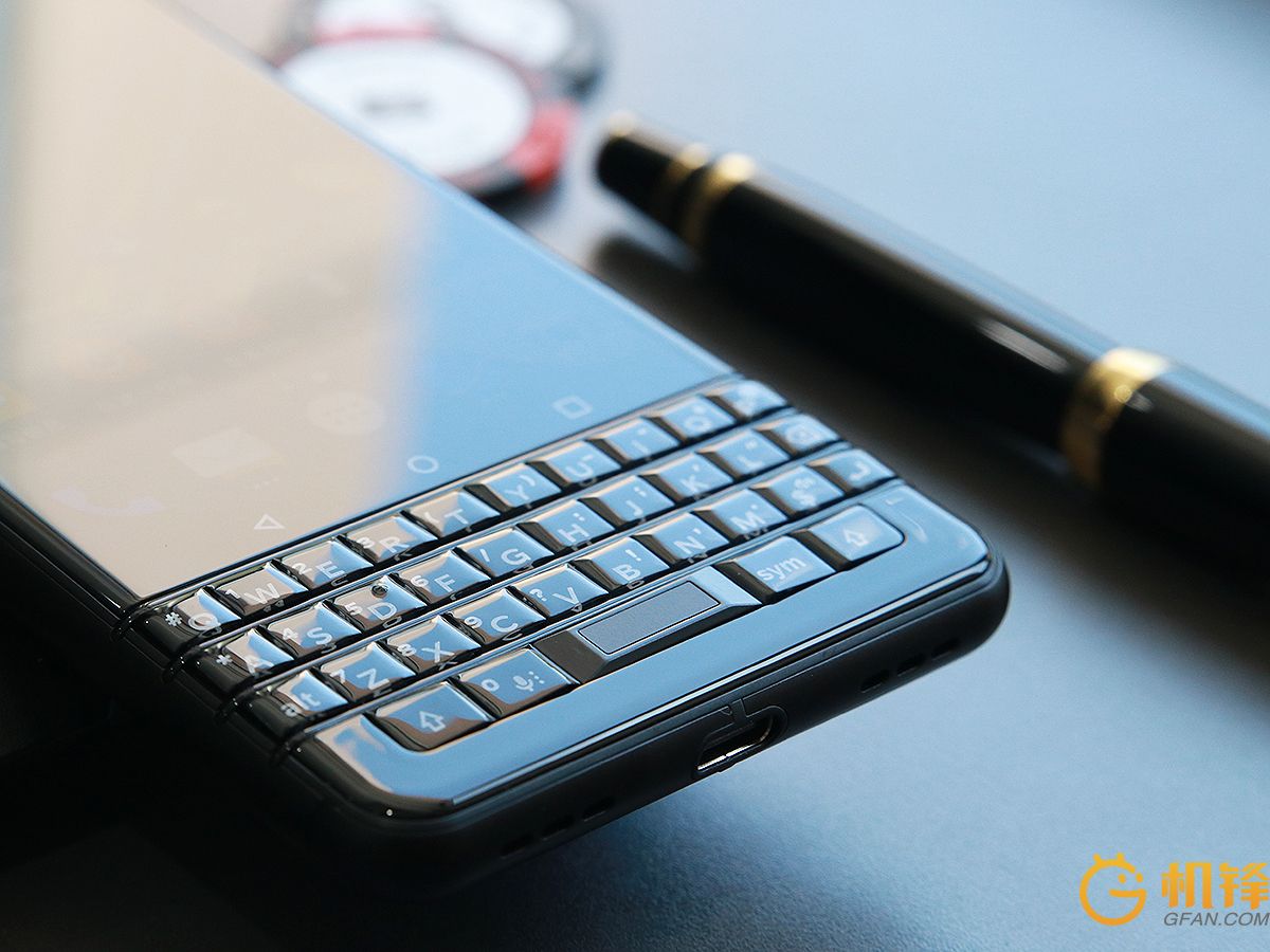 黑莓KEYone评测:3999元情怀是否值得充值?