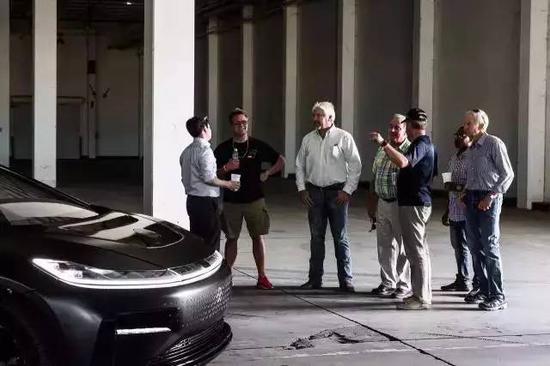 贾跃亭不回国可以吗,贾跃亭不回国吗