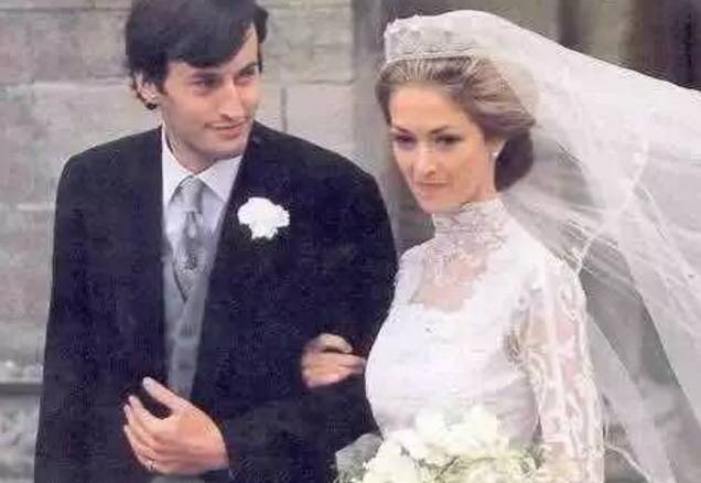 论洗白渣男，我只服死要面子的英国王室