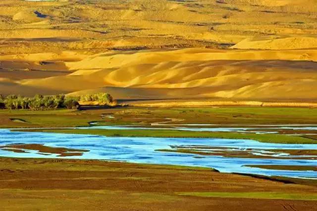 火车去青海沿途风景,青海人出国很难吗