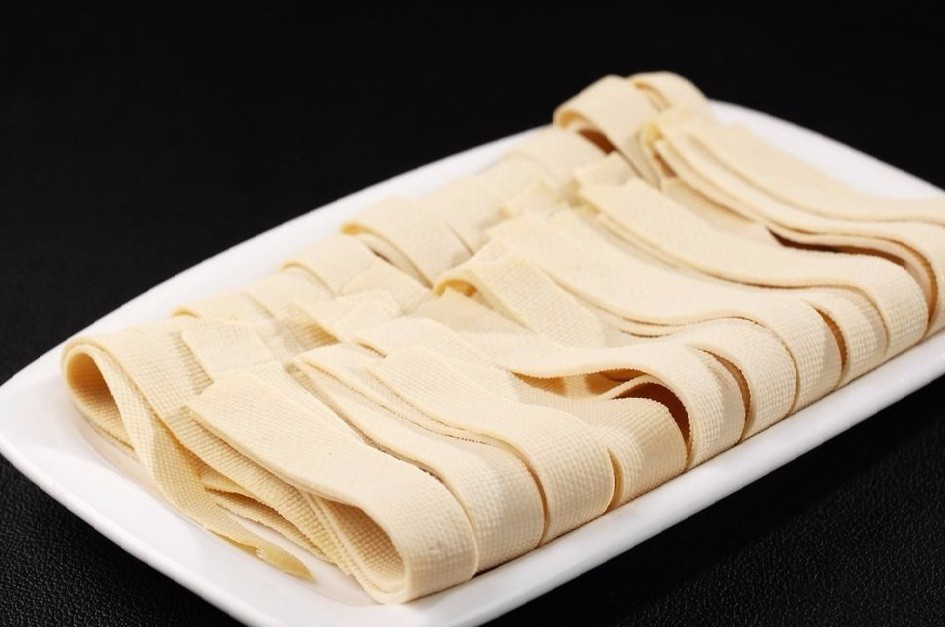 豆腐皮用什么拌好吃,有种很便宜的豆腐皮