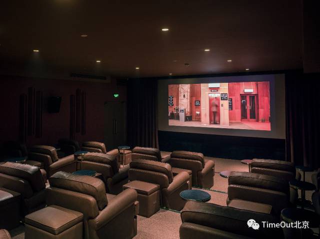 下雨天最适合呆在家的地方,雨天有啥好去处
