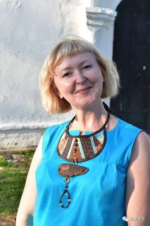 涓浗浼犵粺鎷煎竷鑹烘湳鏈嶈,鍥藉鎷煎竷鏈嶈