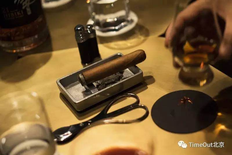 下雨天最适合呆在家的地方,雨天有啥好去处