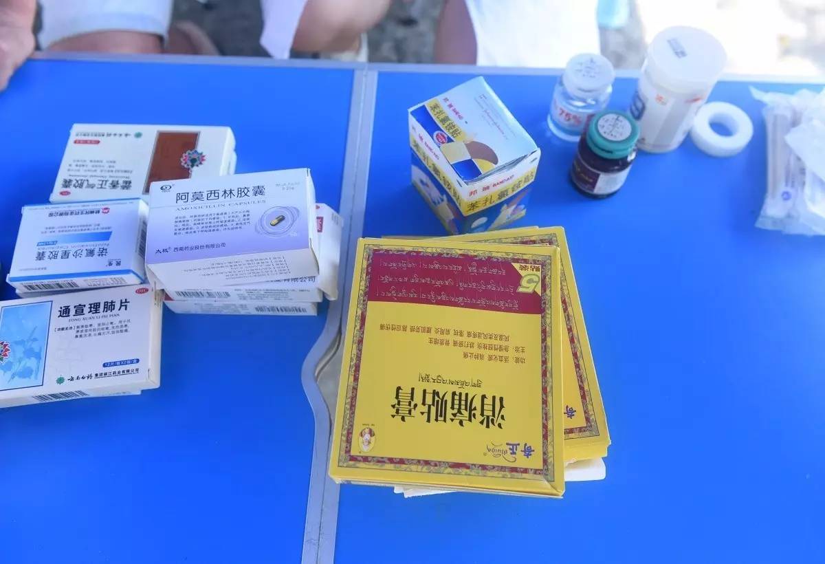 致敬为我们守护的医护人员,致敬为人民服务的白衣天使