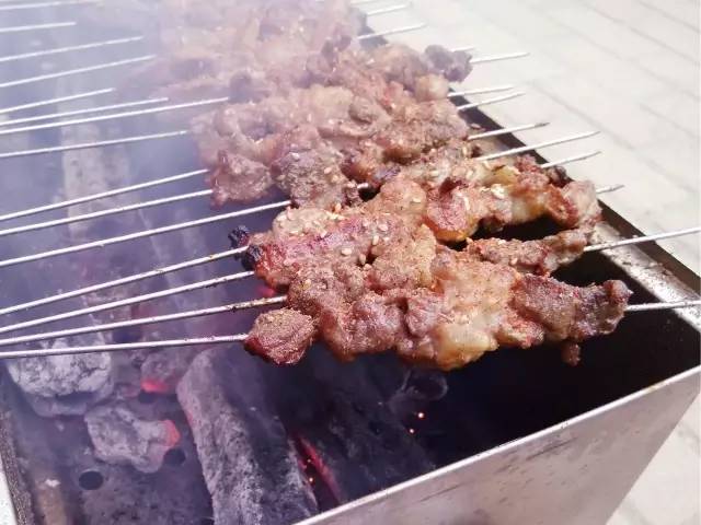 周末去哪喝酒撸串好,郊区周末撸串推荐