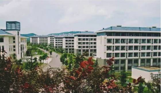 南京宿舍最好的专科大学,南京最好的大学宿舍